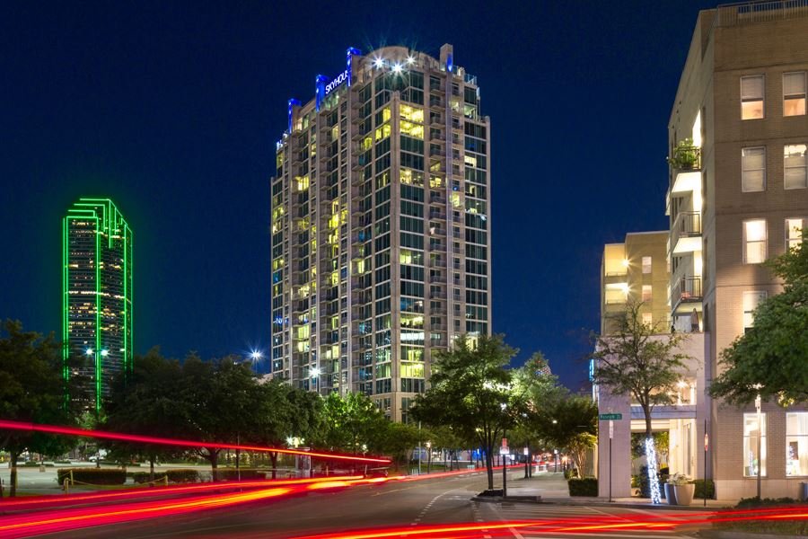 SkyHouse Dallas Main